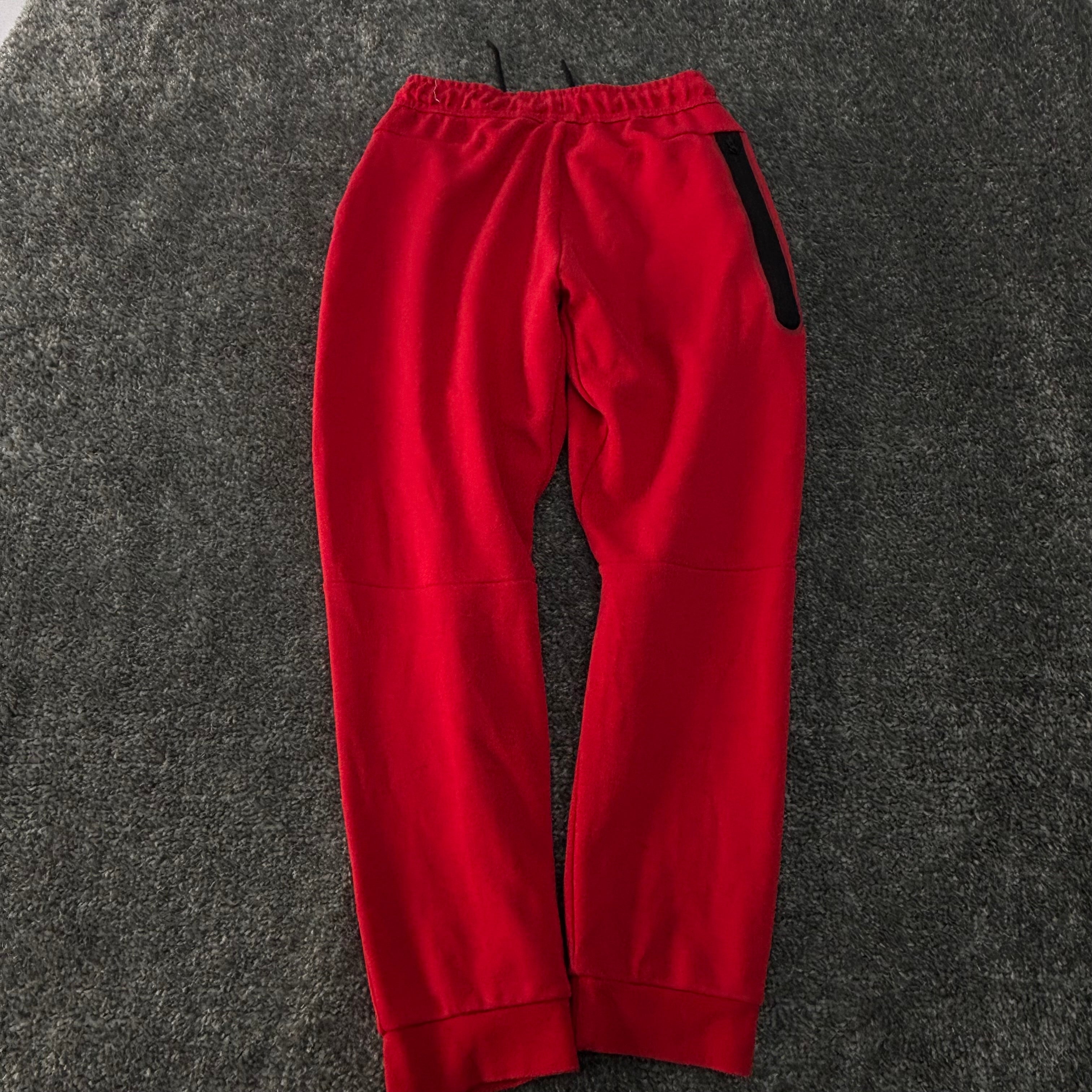 Nike joggers