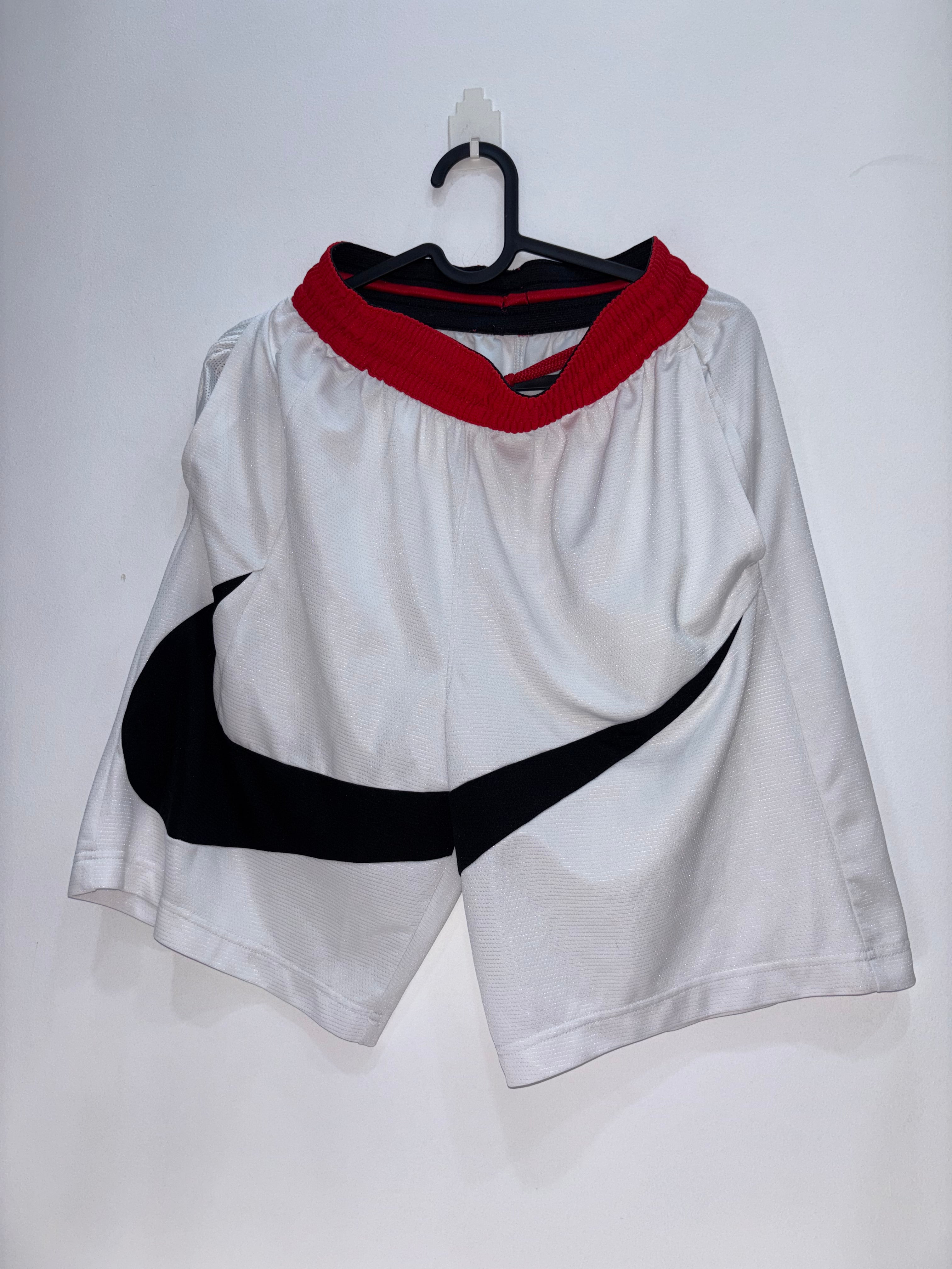 Short nike