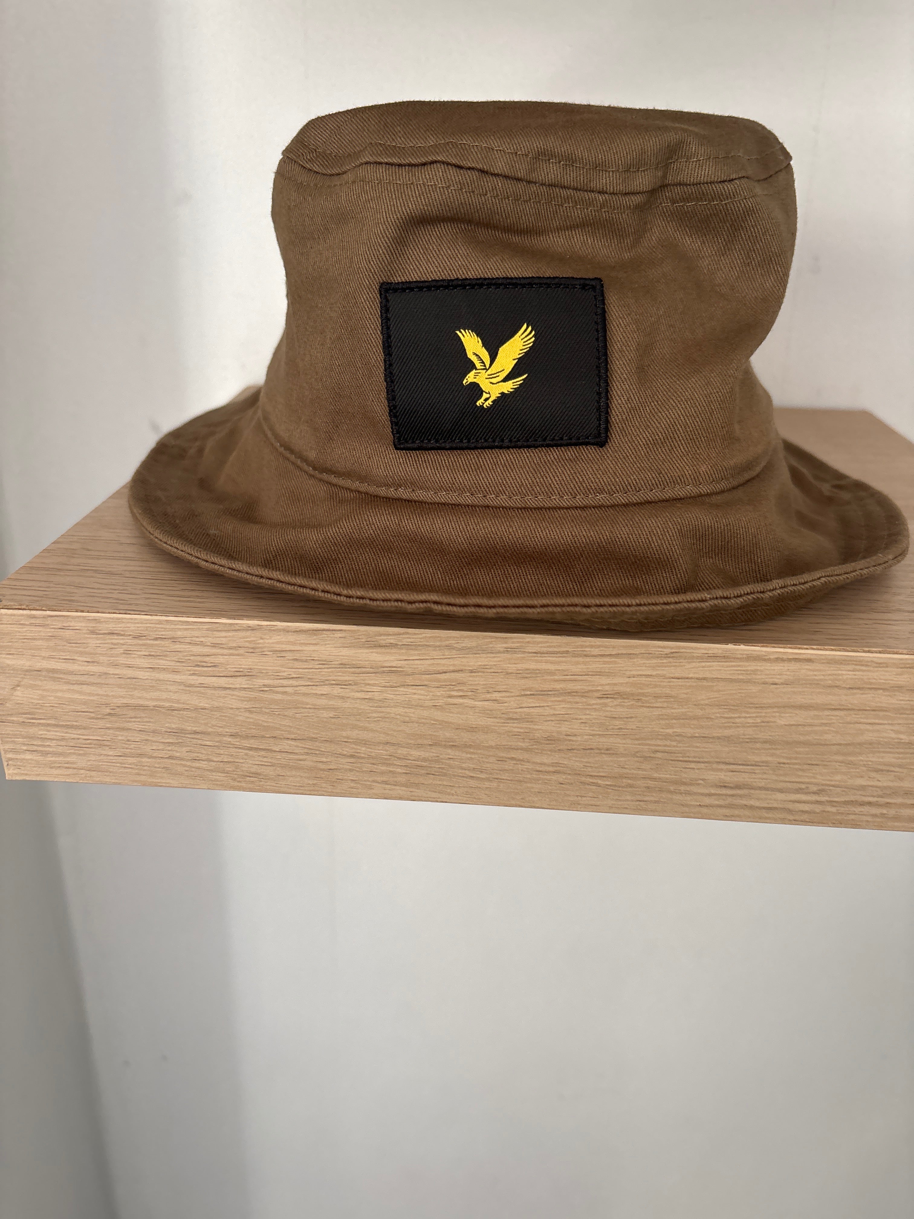LYLE and Scott