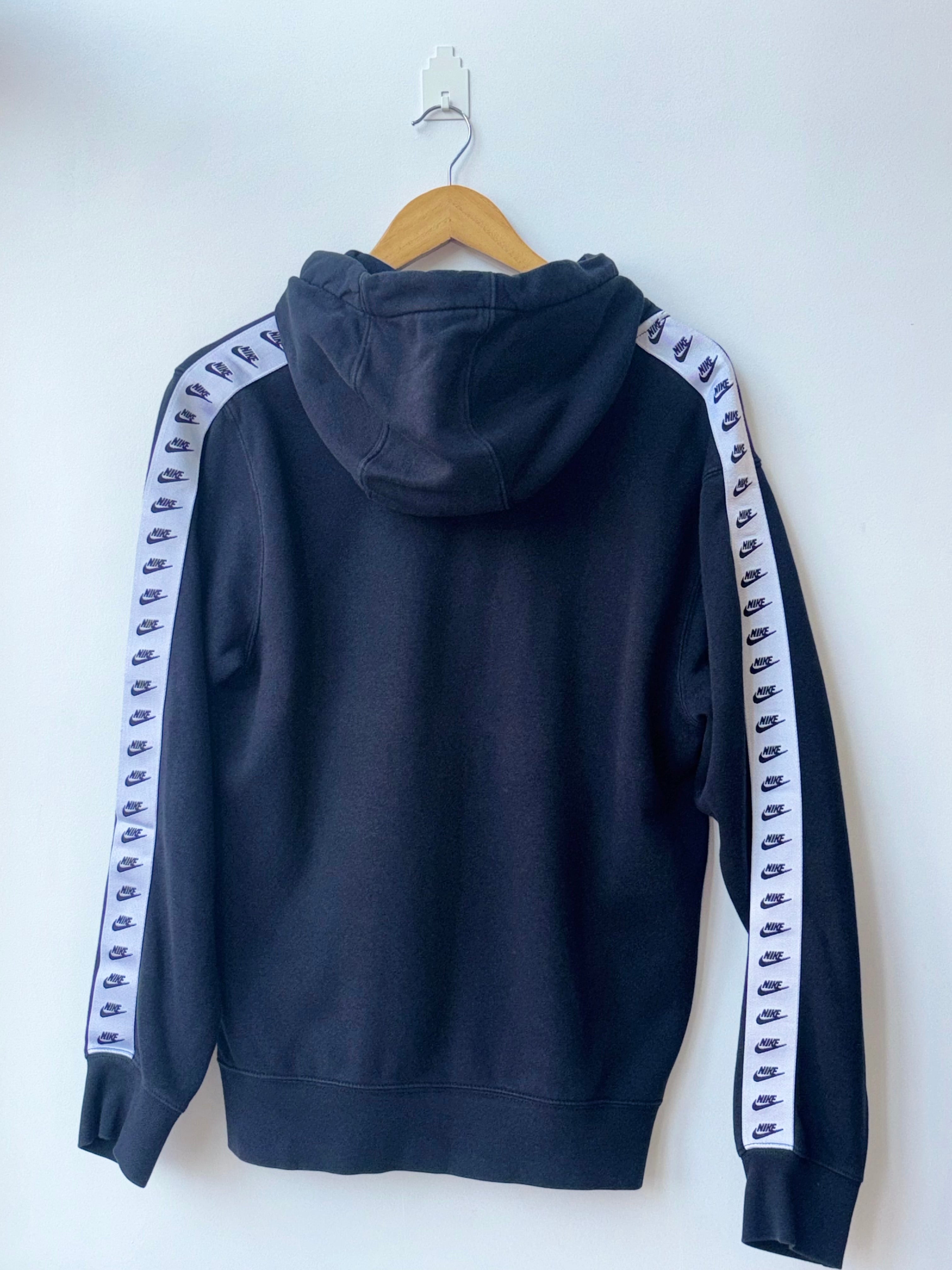 _Nike Hoodie