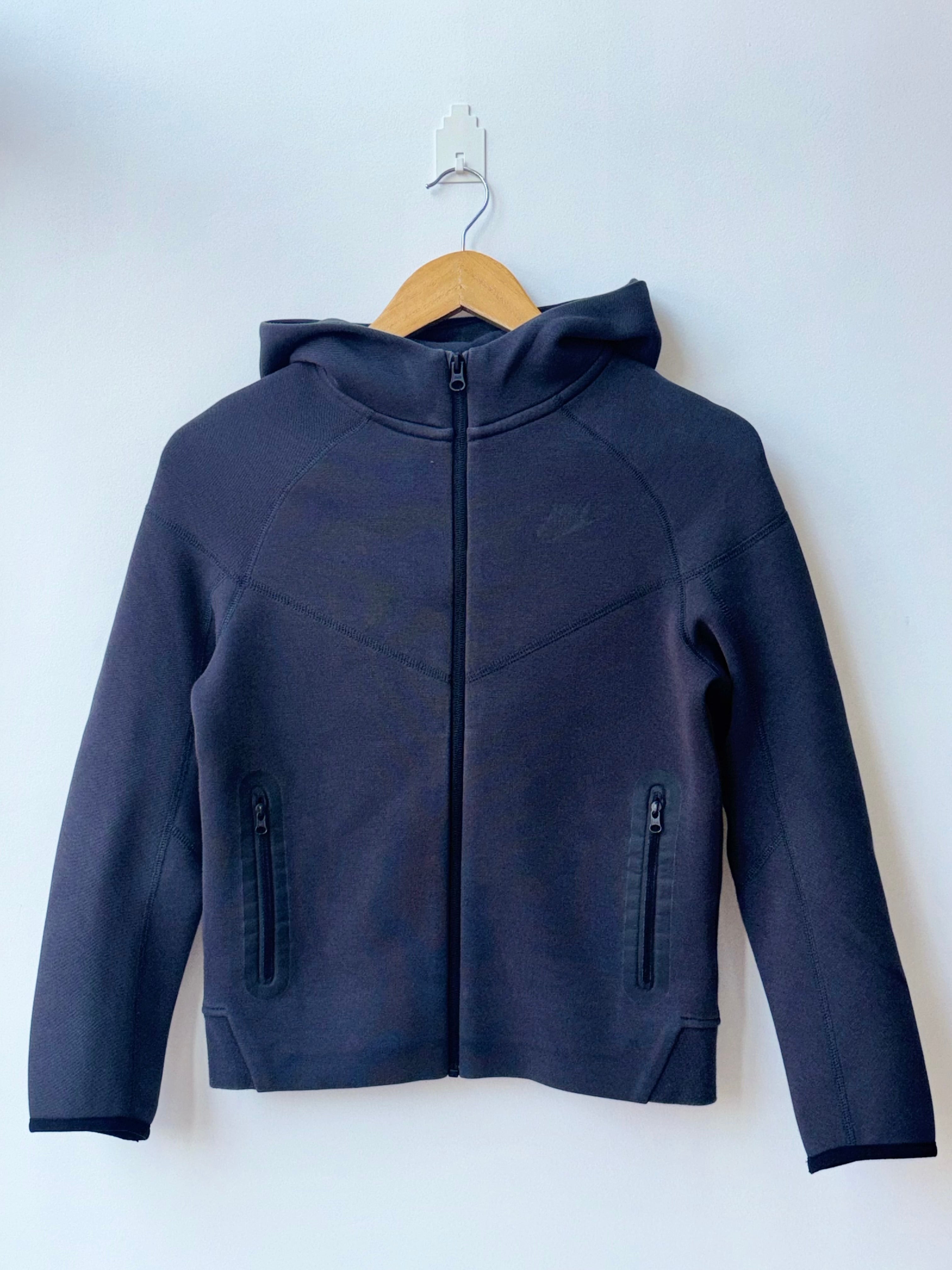 _Nike Hoodie