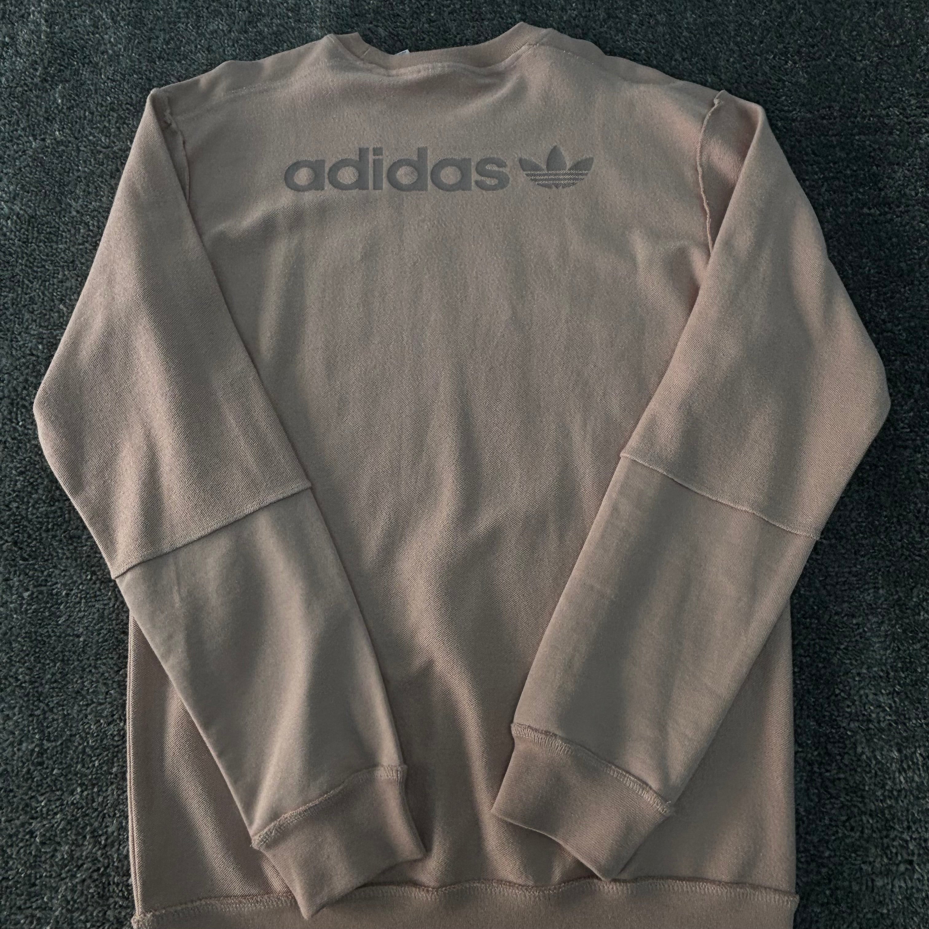Adidas Sweatshirt