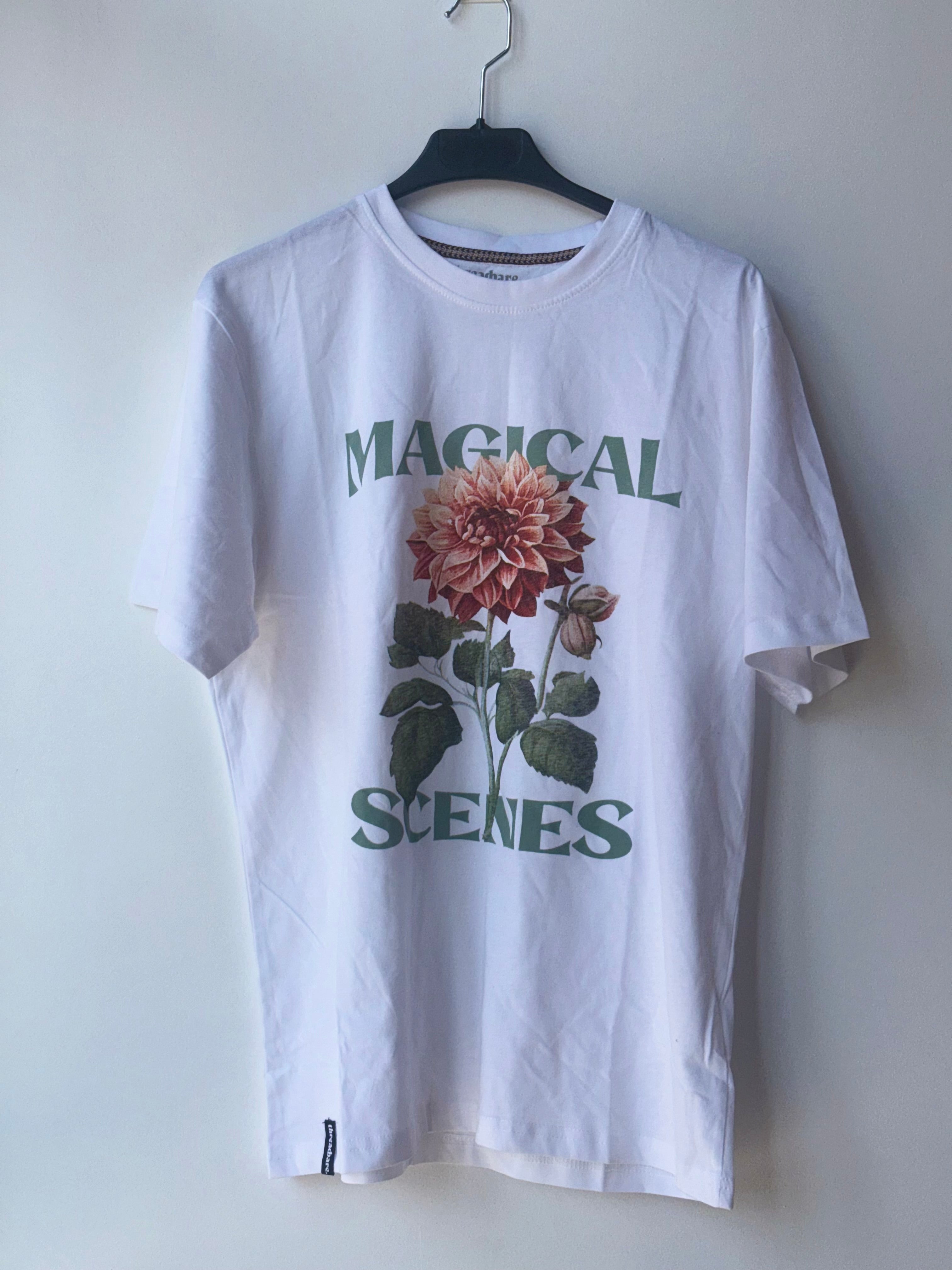T-shirt threadbare