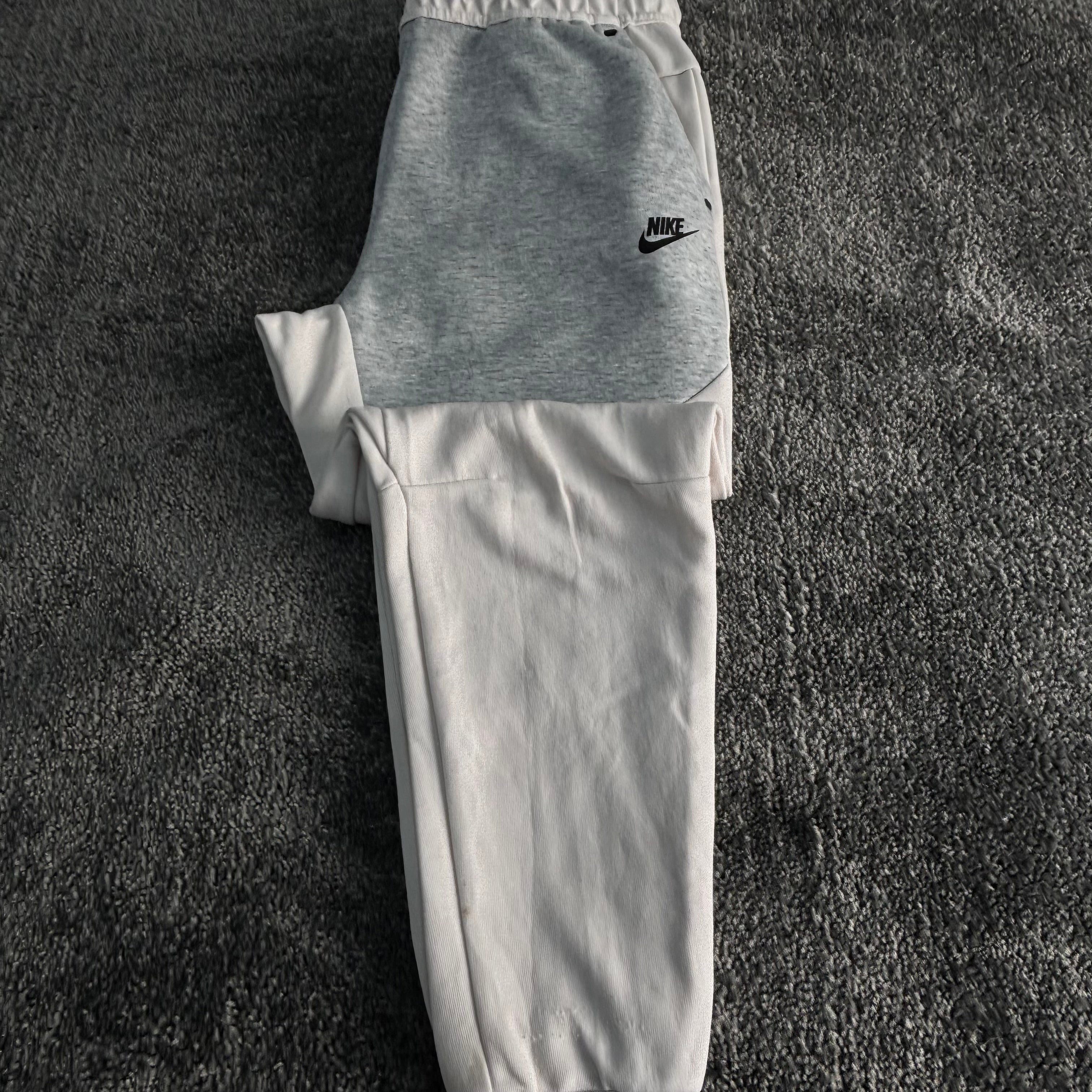 Nike Joggers