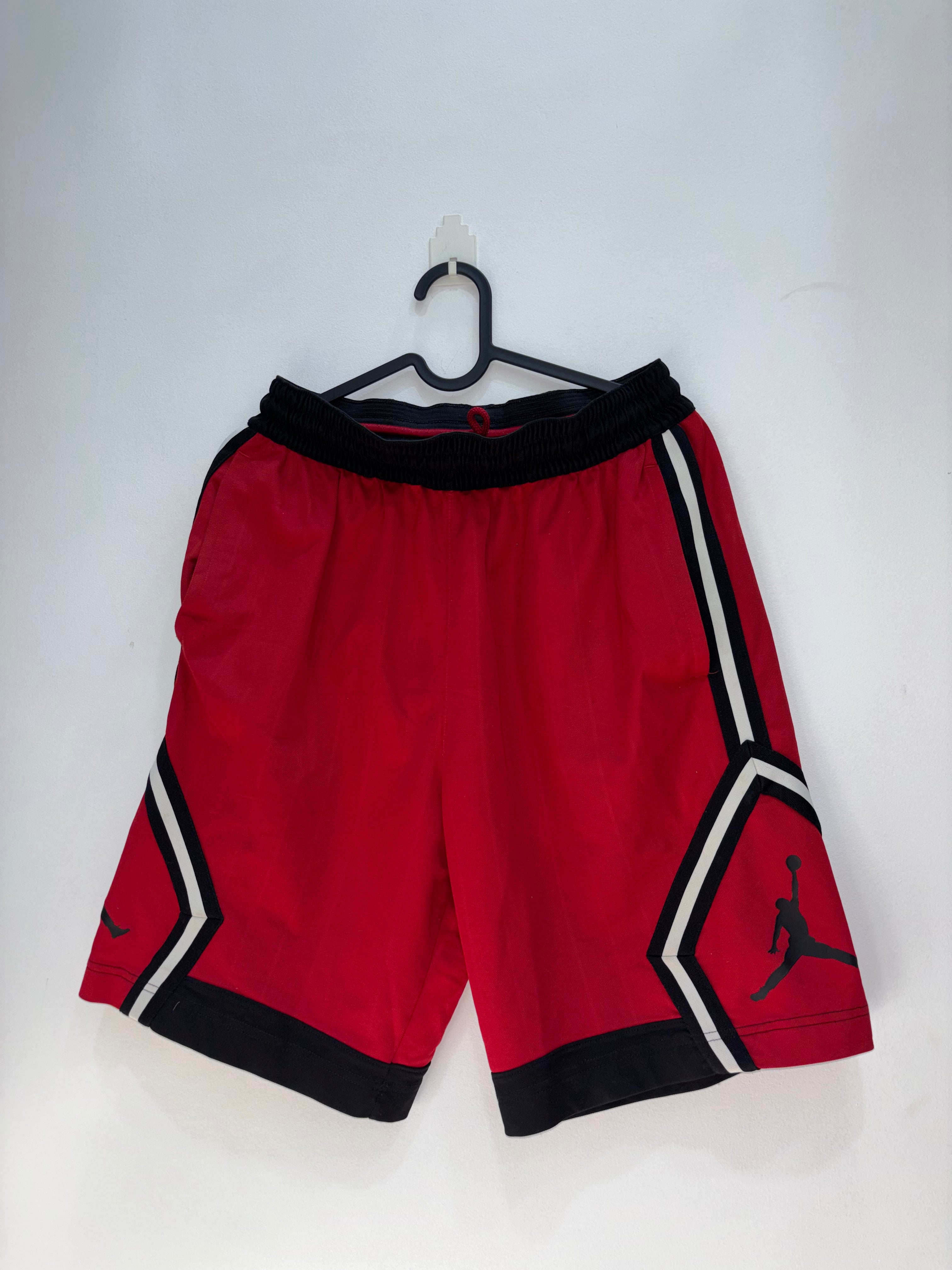 Short jordan