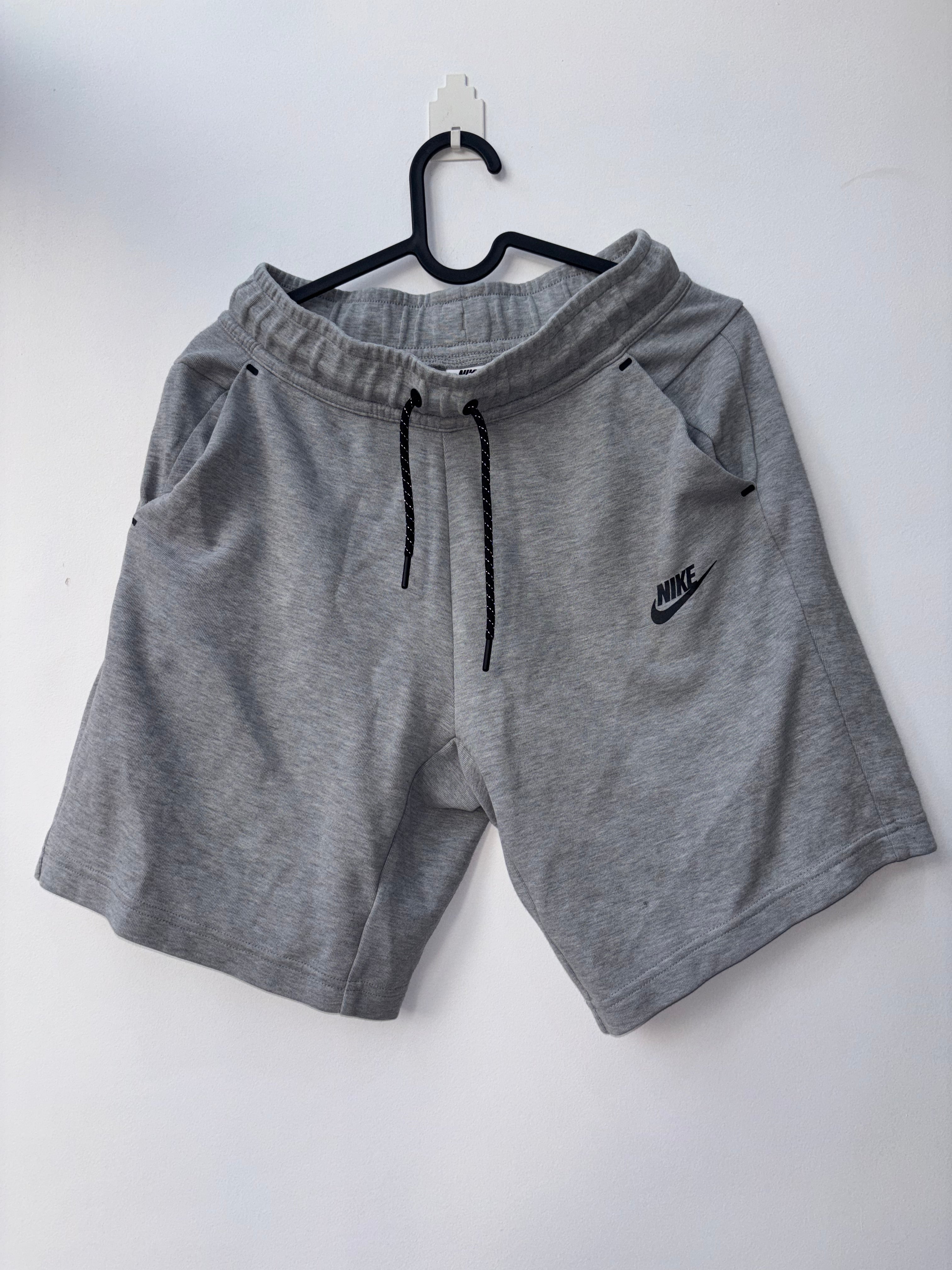 Short nike
