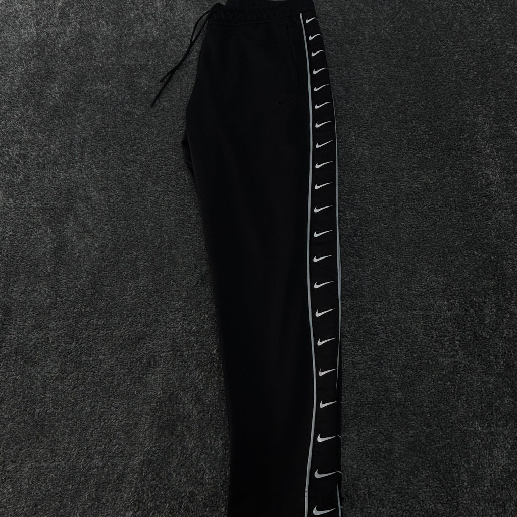 Nike joggers