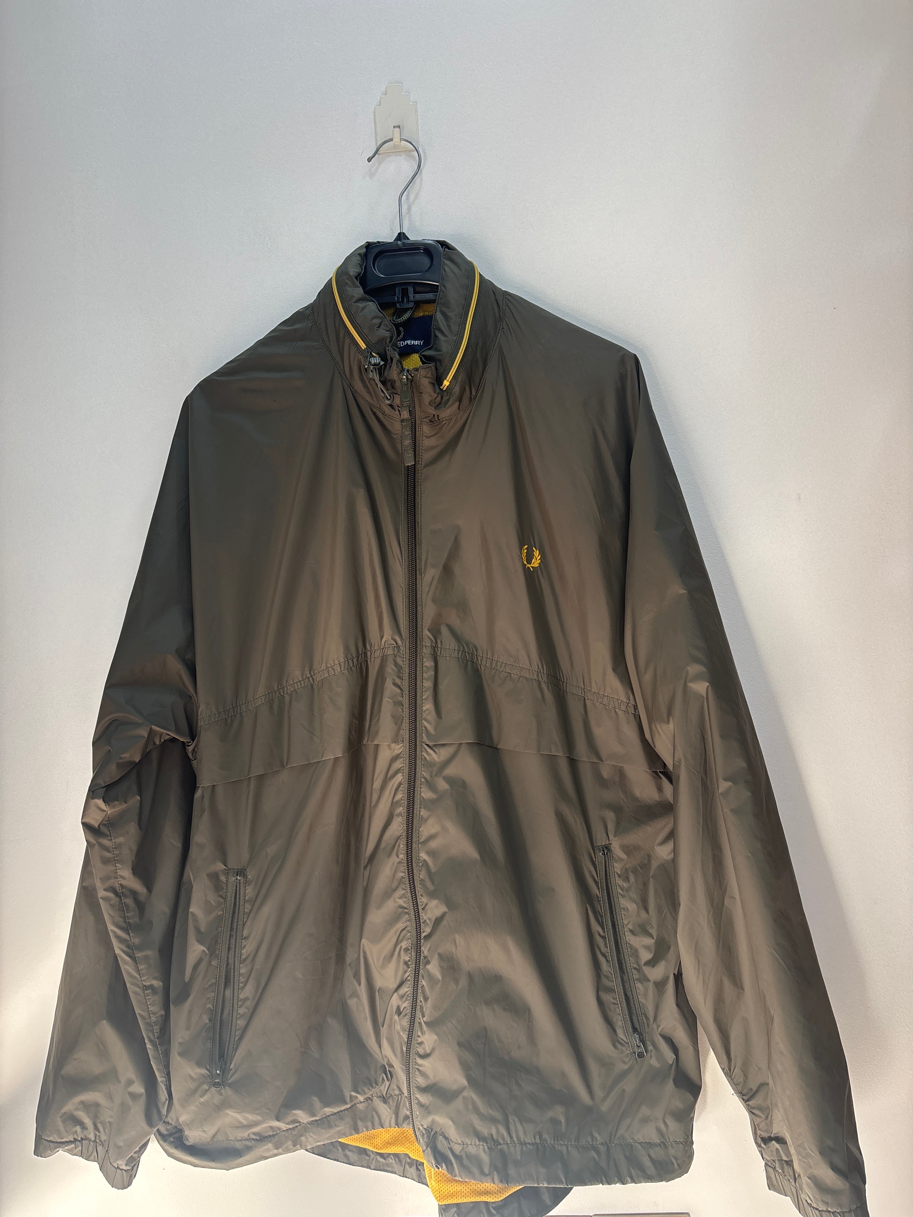 Jacket freed pery