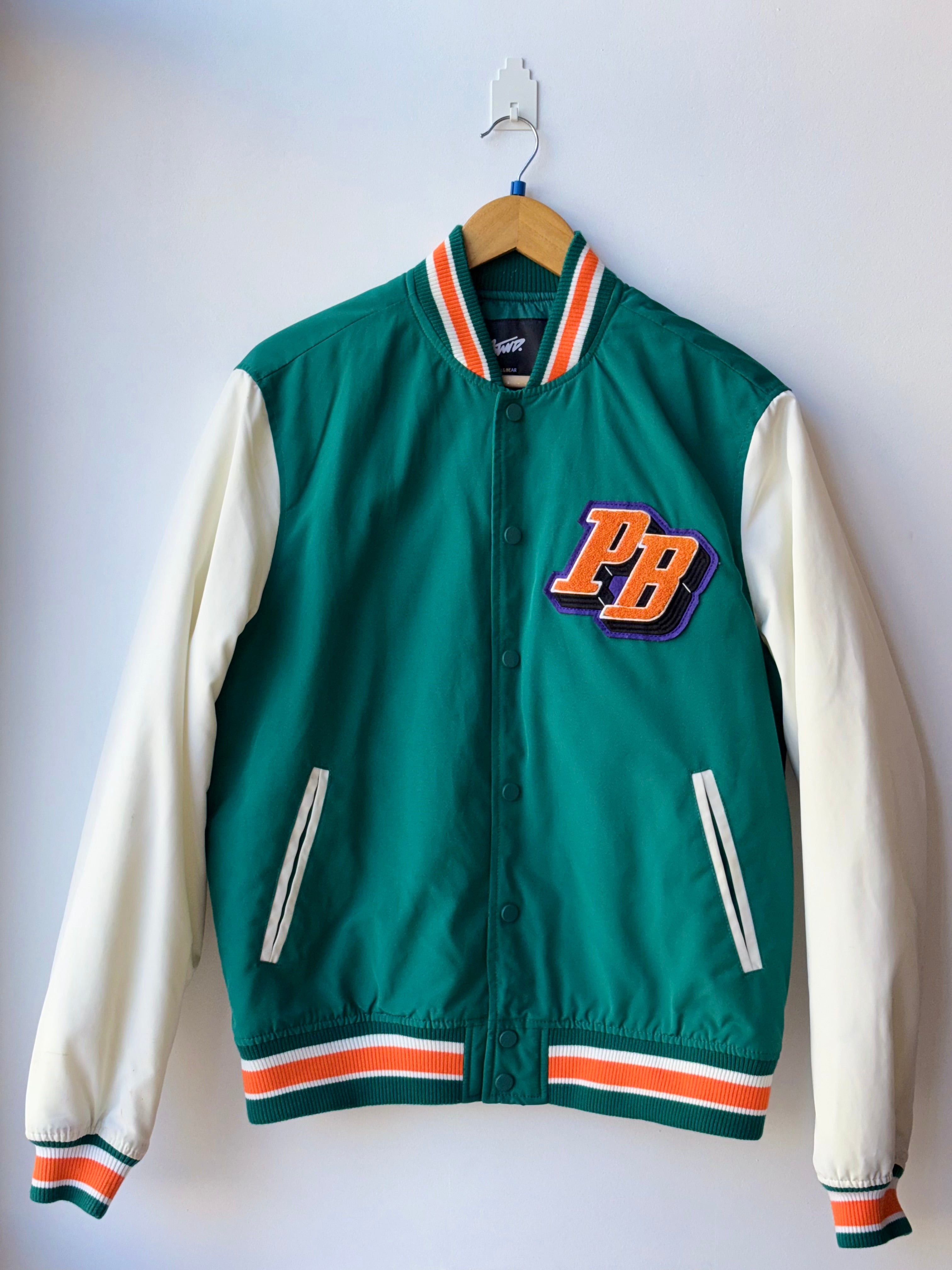 _Pull And Bear jacket