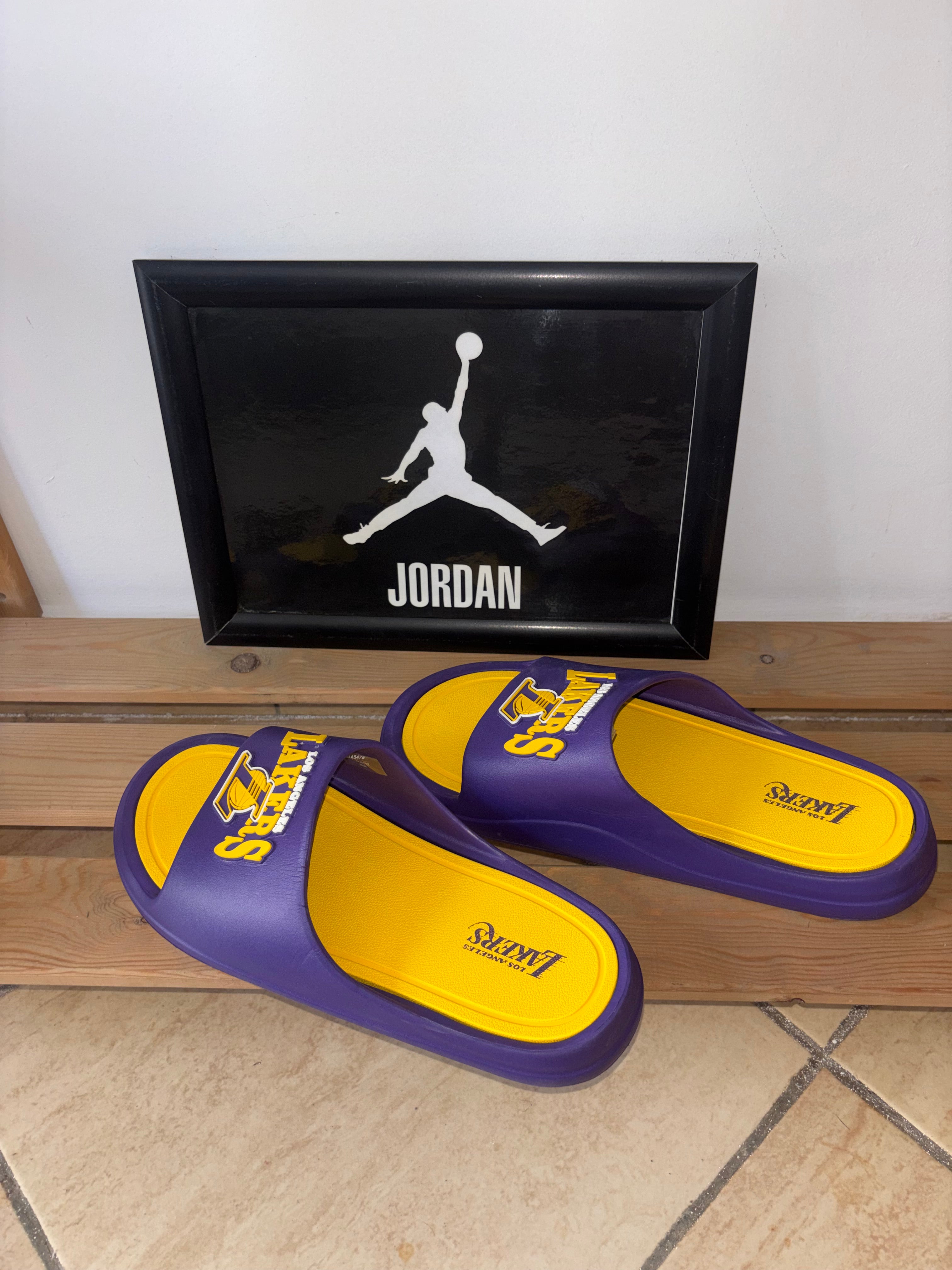 Sandale lakers