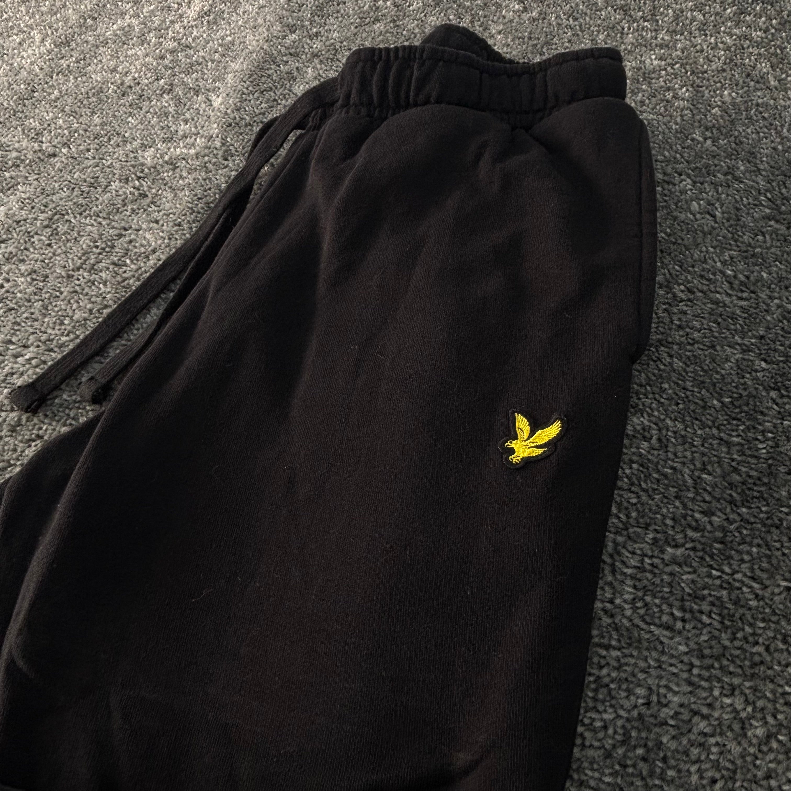 Lyle and scott joggers