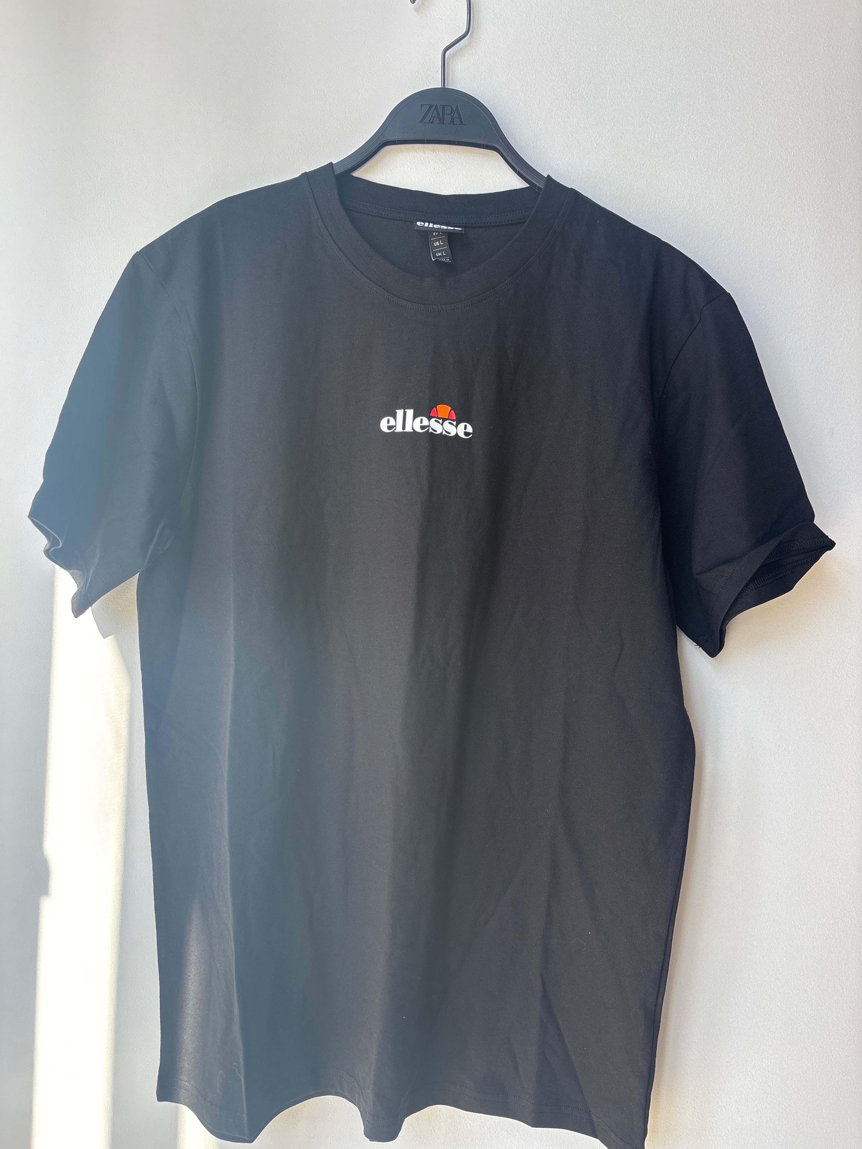 Ellesse