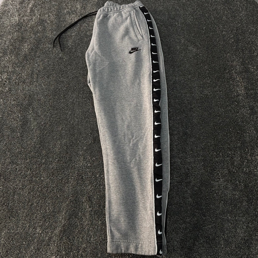 Nike joggers
