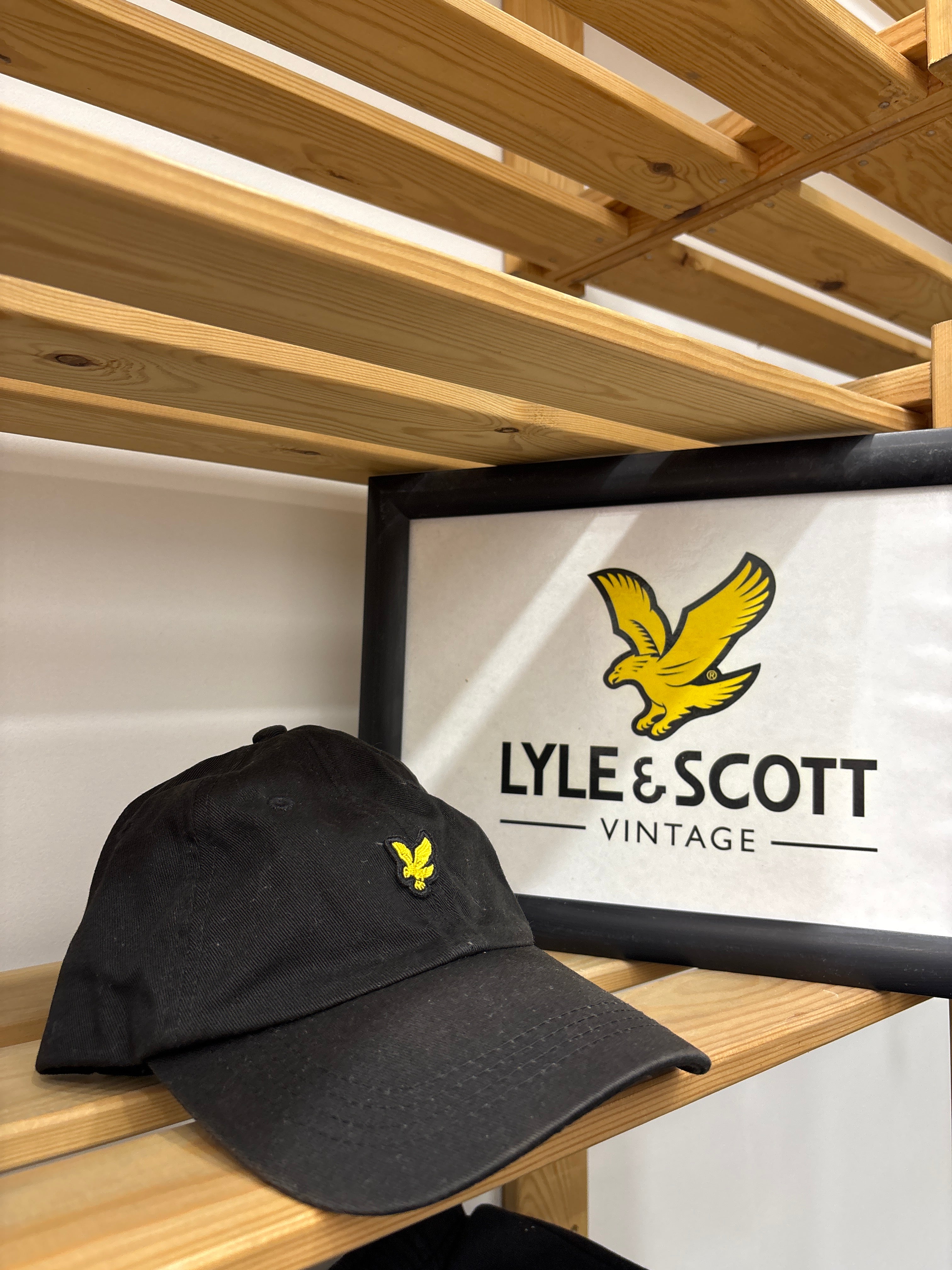 Lyle and scott cap