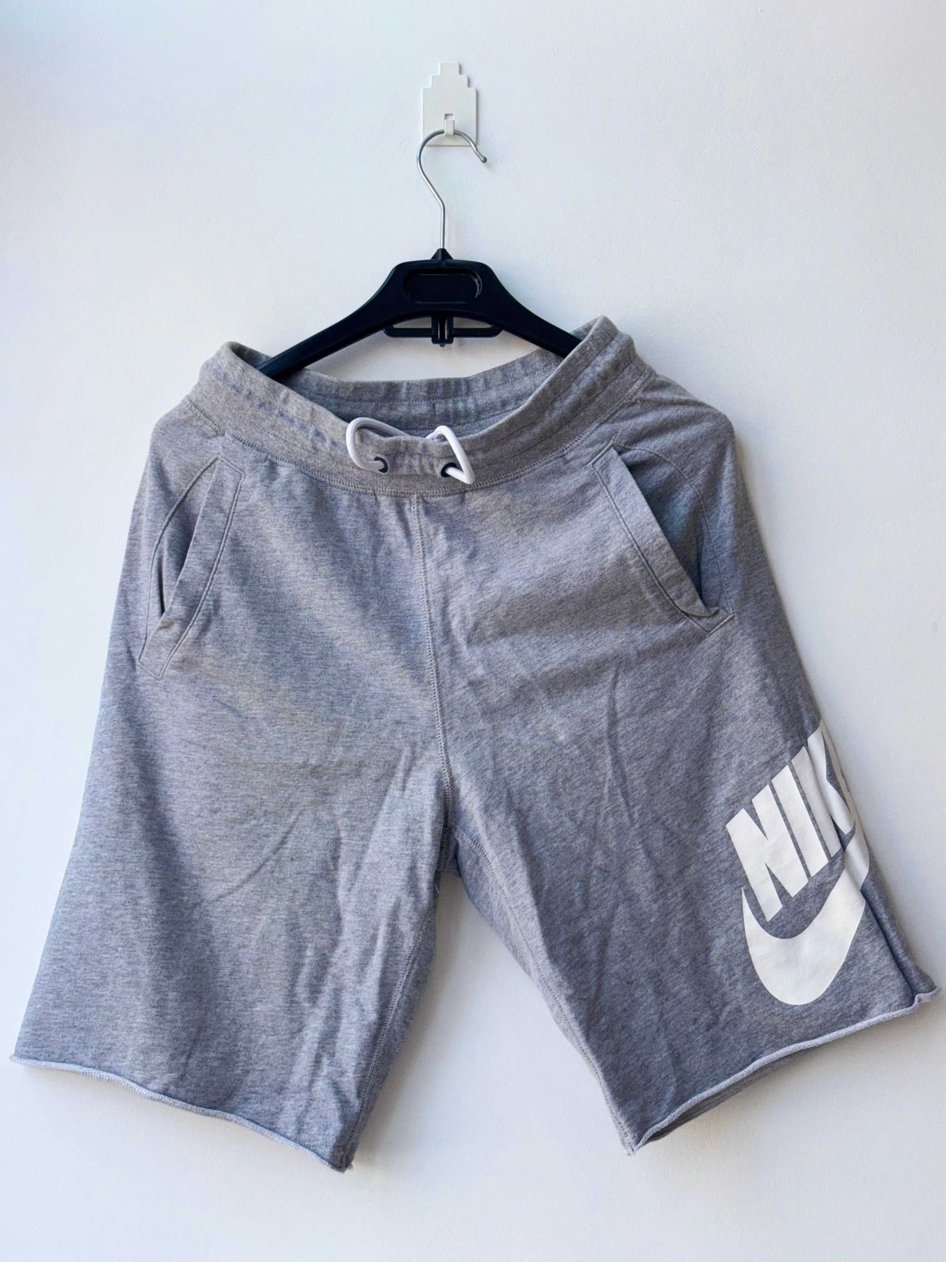 Short Nike